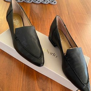 Franco Sarto Black Pointed-Toe Leather Loafers